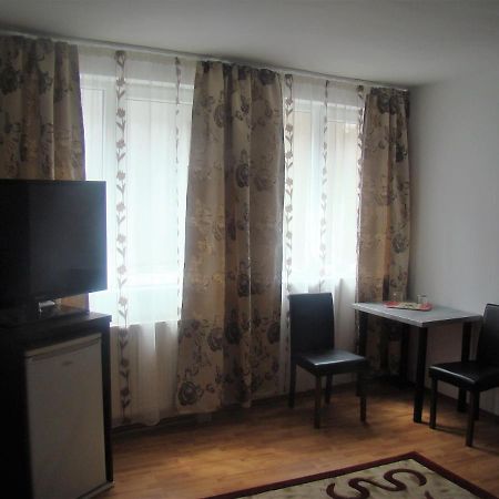 קלוז'-נאפוקה Guest House Andrei מראה חיצוני תמונה