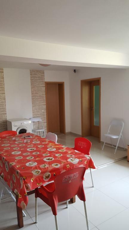 קלוז'-נאפוקה Guest House Andrei מראה חיצוני תמונה