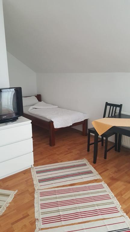 קלוז'-נאפוקה Guest House Andrei מראה חיצוני תמונה