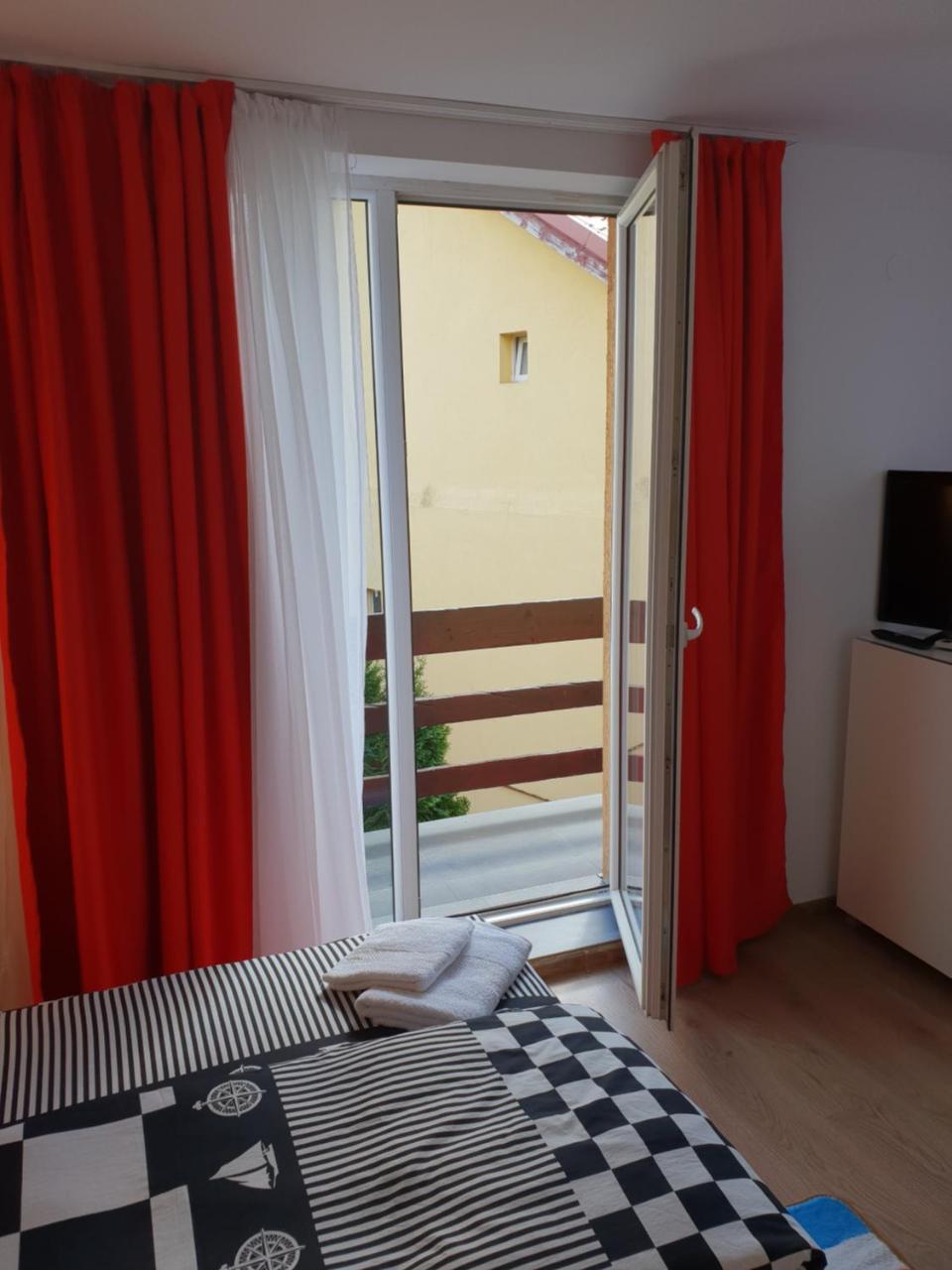 קלוז'-נאפוקה Guest House Andrei מראה חיצוני תמונה