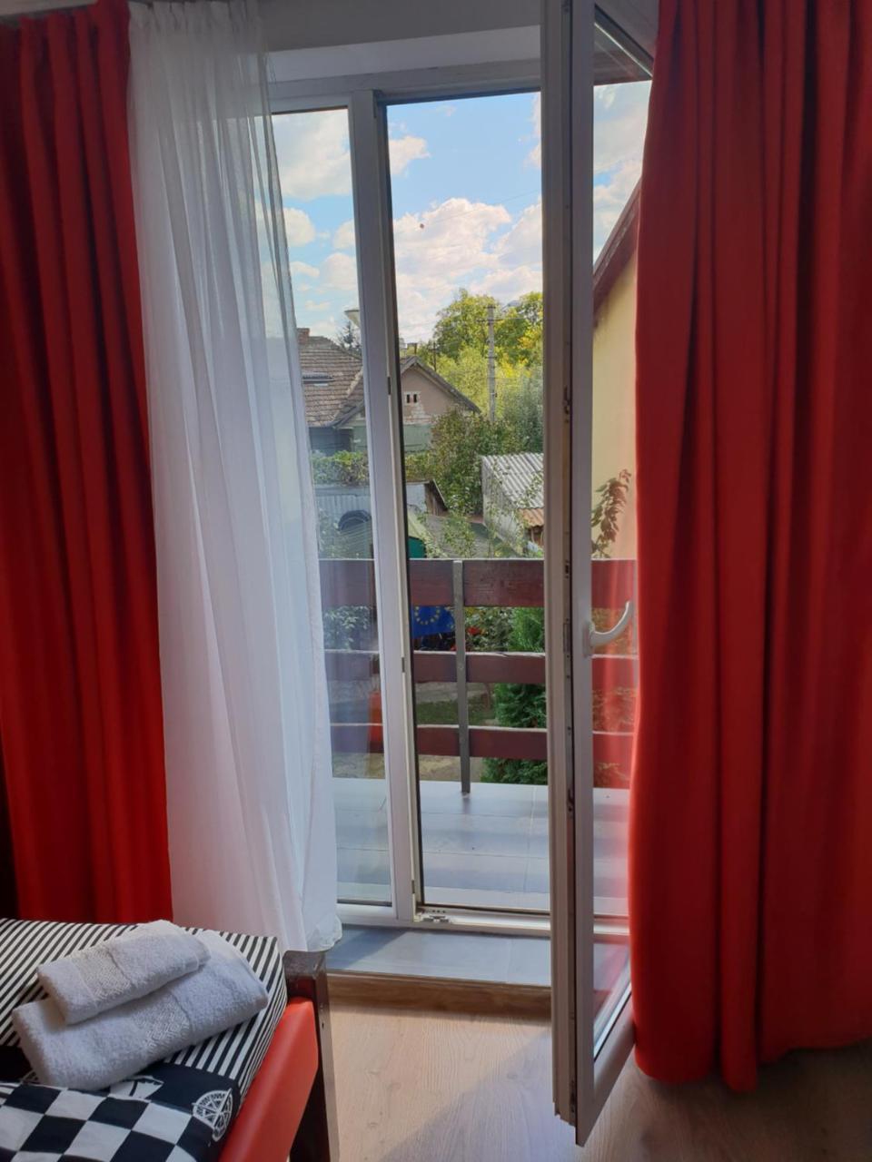קלוז'-נאפוקה Guest House Andrei מראה חיצוני תמונה