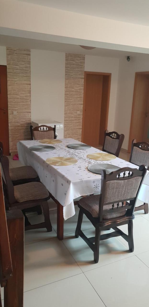 קלוז'-נאפוקה Guest House Andrei מראה חיצוני תמונה