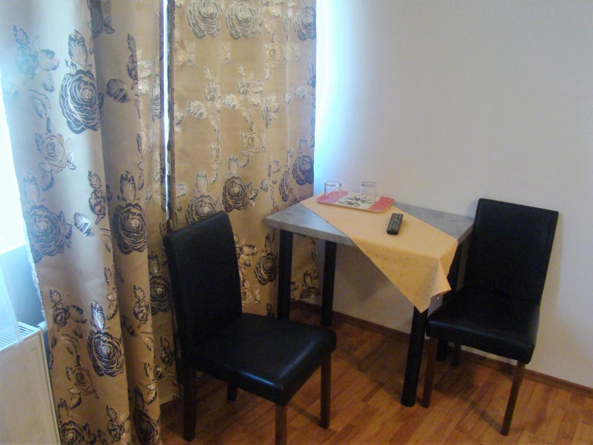 קלוז'-נאפוקה Guest House Andrei מראה חיצוני תמונה