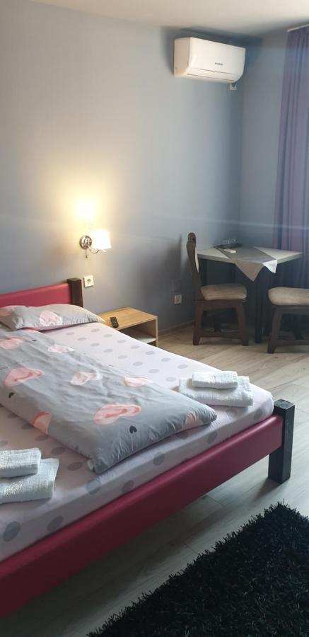 קלוז'-נאפוקה Guest House Andrei מראה חיצוני תמונה
